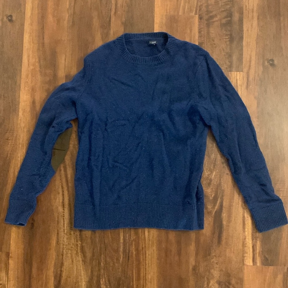 J Crew men’s crew neck navy blue sweater, size small.